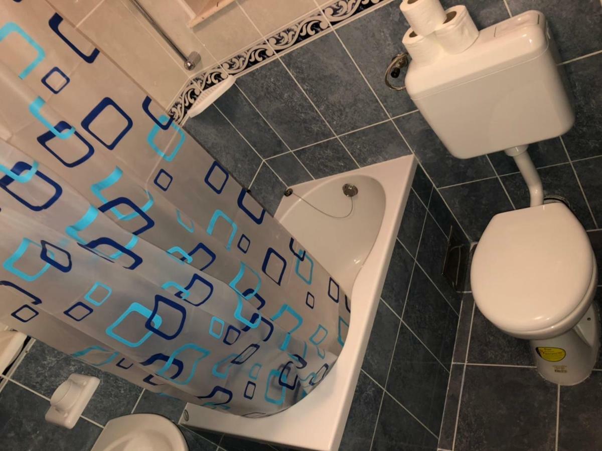 Apartmani Petrija Prčanj エクステリア 写真
