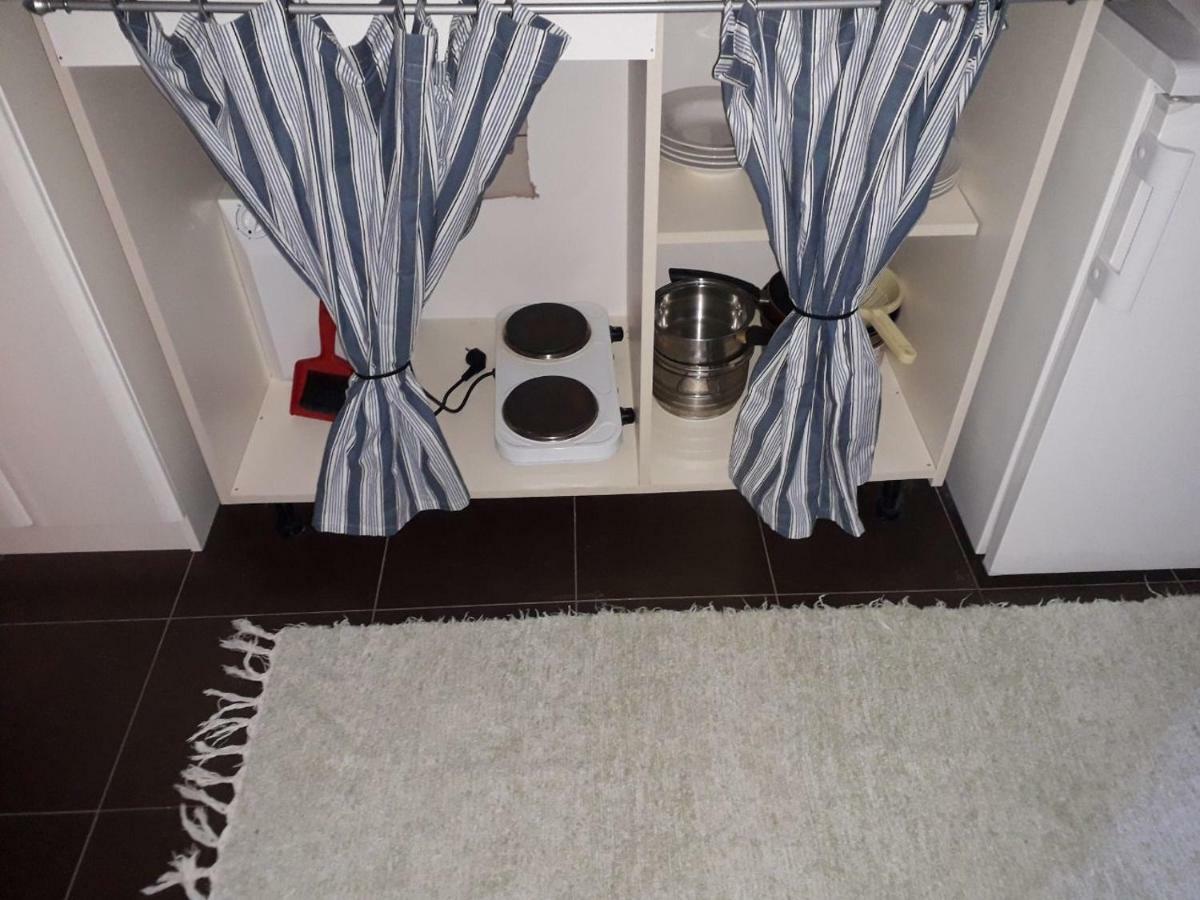 Apartmani Petrija Prčanj エクステリア 写真